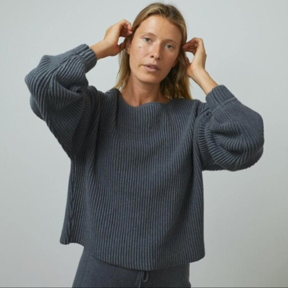 💕LUNYA💕 Cozy Cotton Silk Reversible Pullover Restful Grey Heather Large  NWOT - Picture 2 of 14